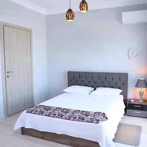 Apartman Damias